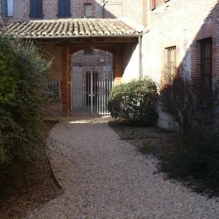 Сasa de vacaciones House La Trebaille Albi